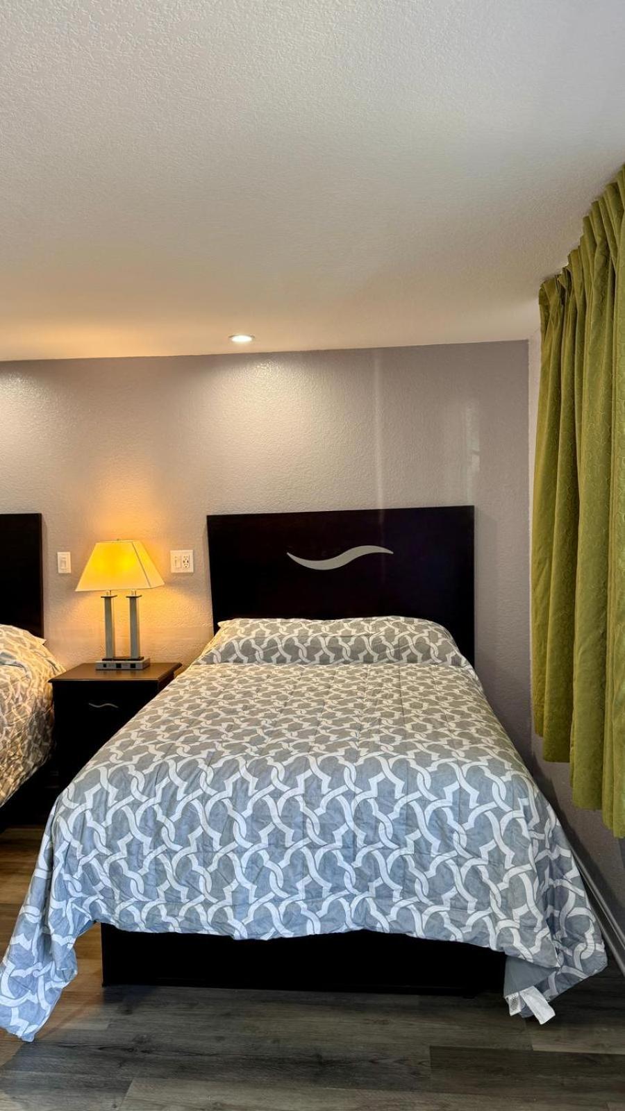 Motel Chisholm's Motor 3*